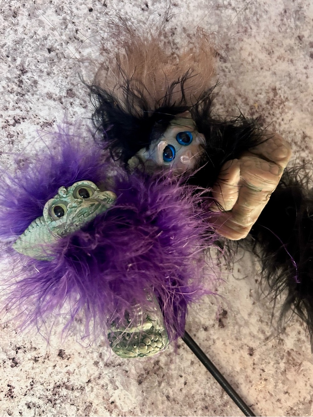 Set of 2 Shoulder Puppets